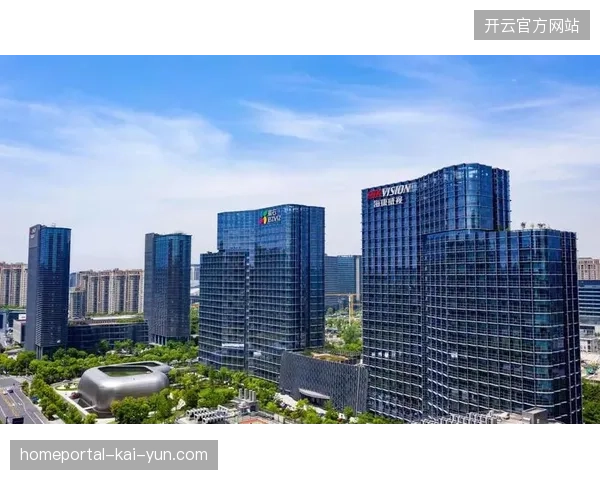 安保指挥中枢投入巨大，跨城交通响应为何常陷无效消耗？